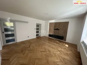 Pronájem bytu 3+1, Přelouč, K. Čapka, 75 m2