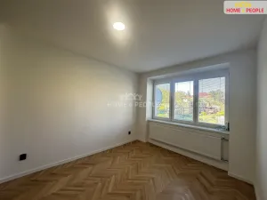 Pronájem bytu 3+1, Přelouč, K. Čapka, 75 m2