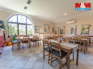 Prodej rodinného domu, Suchdol, 390 m2