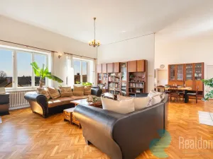 Prodej činžovního domu, Kaplice - Rozpoutí, 330 m2