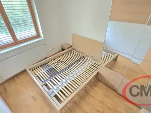 Pronájem bytu 2+kk, Praha, Družstevní ochoz, 44 m2
