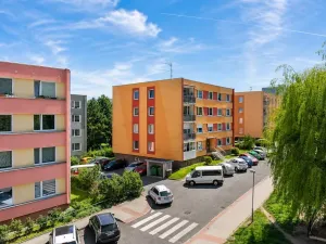 Prodej bytu 3+1, Chomutov, Kundratická, 66 m2