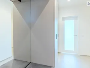 Pronájem bytu 2+kk, Praha - Třebonice, Do zahrádek II, 59 m2