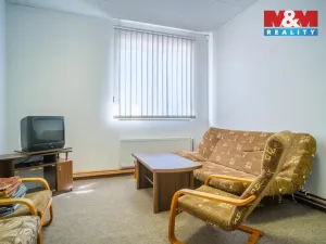 Pronájem obchodního prostoru, Kadaň, Polní, 1200 m2