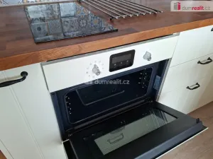 Pronájem bytu 1+kk, Praha - Kamýk, Písnická, 34 m2