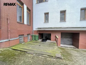 Pronájem obchodního prostoru, Hradec Králové, Československé armády, 213 m2