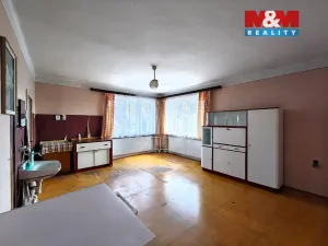 Prodej rodinného domu, Střítež, 200 m2