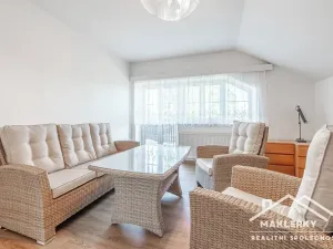 Prodej rodinného domu, Šestajovice, Máchova, 278 m2