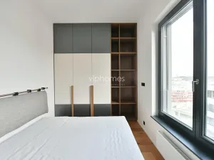Pronájem bytu 3+kk, Praha - Smíchov, Grafická, 100 m2