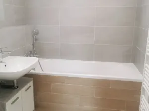 Pronájem bytu 3+kk, Praha - Třeboradice, U Slaviborského dvora, 72 m2