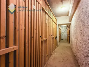 Pronájem bytu 2+kk, Praha - Vysočany, Mlékárenská, 56 m2