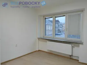 Pronájem bytu 1+1, Přibyslav, Bechyňovo náměstí, 40 m2