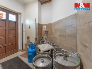 Prodej restaurace, Suchdol, 390 m2