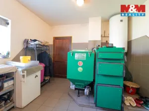 Prodej restaurace, Suchdol, 390 m2
