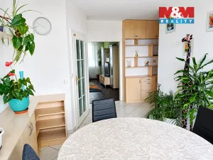 Pronájem bytu 3+kk, Praha - Libuš, V rohu, 82 m2