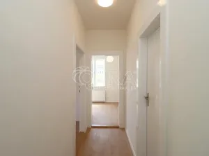 Pronájem bytu 2+kk, Praha - Veleslavín, Veleslavínská, 60 m2