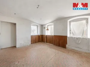 Prodej rodinného domu, Libouchec - Knínice, 180 m2