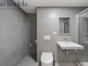 Pronájem bytu 1+kk, Brno - Komín, Bystrcká, 33 m2