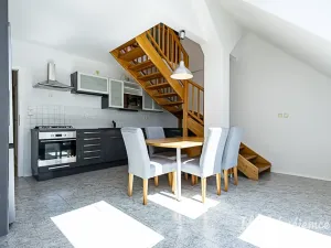 Pronájem bytu 2+kk, Praha - Libeň, Andrštova, 55 m2