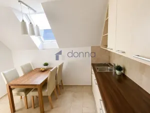 Pronájem bytu 2+1, Praha, Kutnohorská, 68 m2