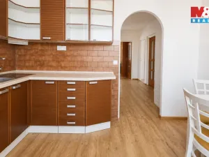 Pronájem bytu 3+1, Pardubice - Studánka, Erno Košťála, 70 m2