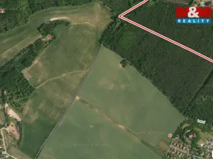 Prodej pole, Mělník, 36116 m2