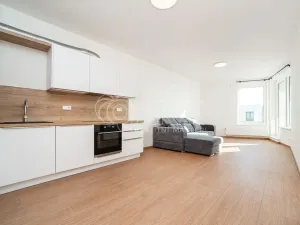 Pronájem bytu 2+kk, Praha - Stodůlky, Ferrariho, 60 m2