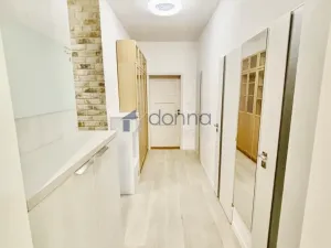 Pronájem bytu 2+1, Praha, Musílkova, 70 m2