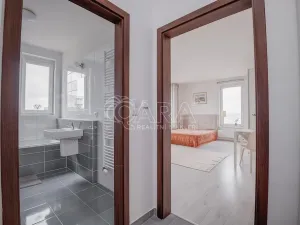 Pronájem bytu 1+kk, Praha - Stodůlky, Svitákova, 30 m2