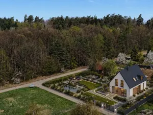 Prodej pozemku pro bydlení, Sulice, Lesní, 1956 m2