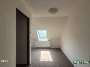 Pronájem bytu 4+kk, Praha - Horní Počernice, Náchodská, 103 m2
