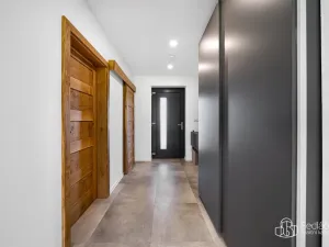 Prodej rodinného domu, Šabina, 182 m2