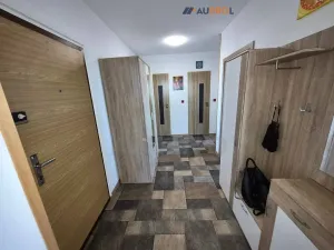Prodej bytu 3+1, Praha - Horní Měcholupy, Milánská, 89 m2