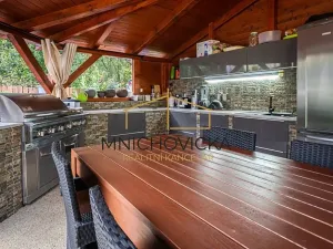 Prodej rodinného domu, Praha - Kolovraty, V Tehovičkách, 521 m2