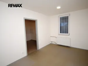 Prodej kanceláře, Praha, 226 m2