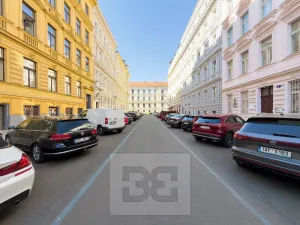 Pronájem bytu 2+kk, Praha - Smíchov, V lesíčku, 54 m2