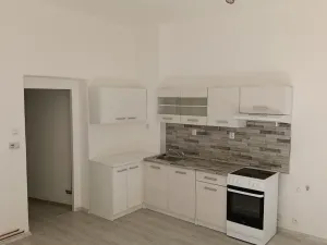 Pronájem bytu 2+kk, Praha - Modřany, U Modřanské školy, 51 m2
