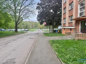 Pronájem bytu 2+1, Kadaň, Chomutovská, 53 m2