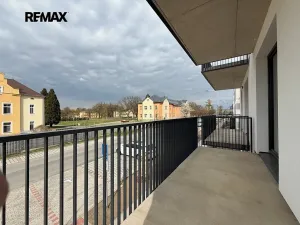 Pronájem bytu 1+kk, Dobřany, 38 m2