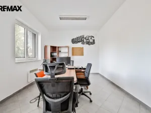Prodej skladu, Buřenice, 2100 m2