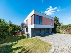 Prodej bytu 3+kk, Praha - Štěrboholy, Ústřední, 76 m2