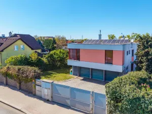 Prodej bytu 3+kk, Praha - Štěrboholy, Ústřední, 76 m2