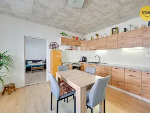 Prodej rodinného domu, Louka, 220 m2