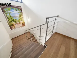 Prodej rodinného domu, Jesenice - Zdiměřice, Sýkorová, 363 m2
