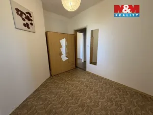 Pronájem bytu 1+1, Pardubice - Polabiny, Lonkova, 47 m2