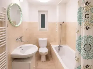 Pronájem bytu 1+1, Praha - Holyně, 43 m2