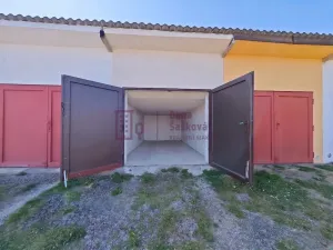 Pronájem garáže, Jindřichův Hradec - Jindřichův Hradec IV, U Samotníčku, 18 m2
