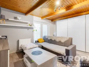 Pronájem chaty, Říčany, Na Vysoké, 73 m2