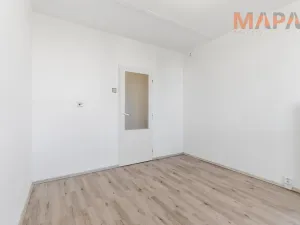 Prodej bytu 3+1, Praha - Prosek, Prosecká, 69 m2