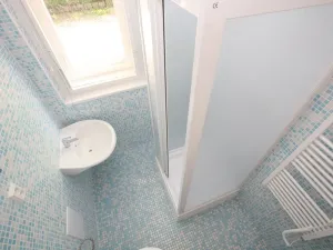 Pronájem bytu 2+kk, Praha - Kobylisy, Služská, 43 m2